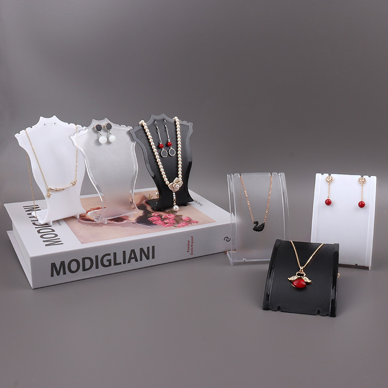 Body Jewelry Display Ideas - Akrylowy mini naszyjnik Manekin Wisiorek Model