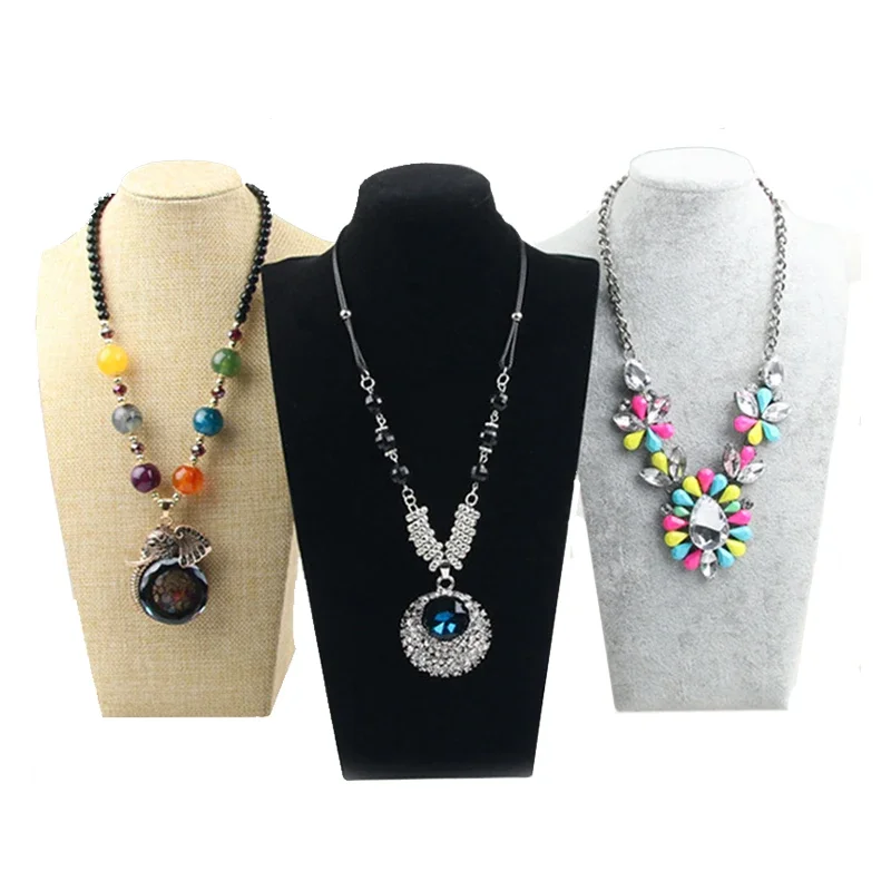 Aksamitny portret Naszyjnik Wy – Body Jewelry Display Ideas recenzja i cena